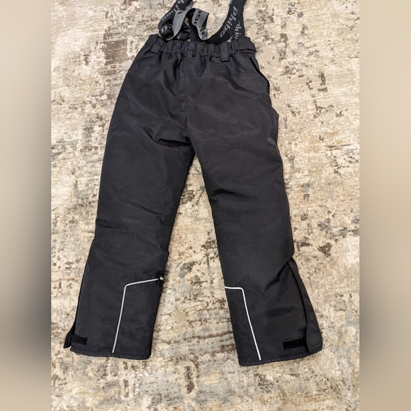 Phibee Unisex, Black, Adjustable, size 8/10 Waterproof snow/ski pants. - Picture 8 of 11